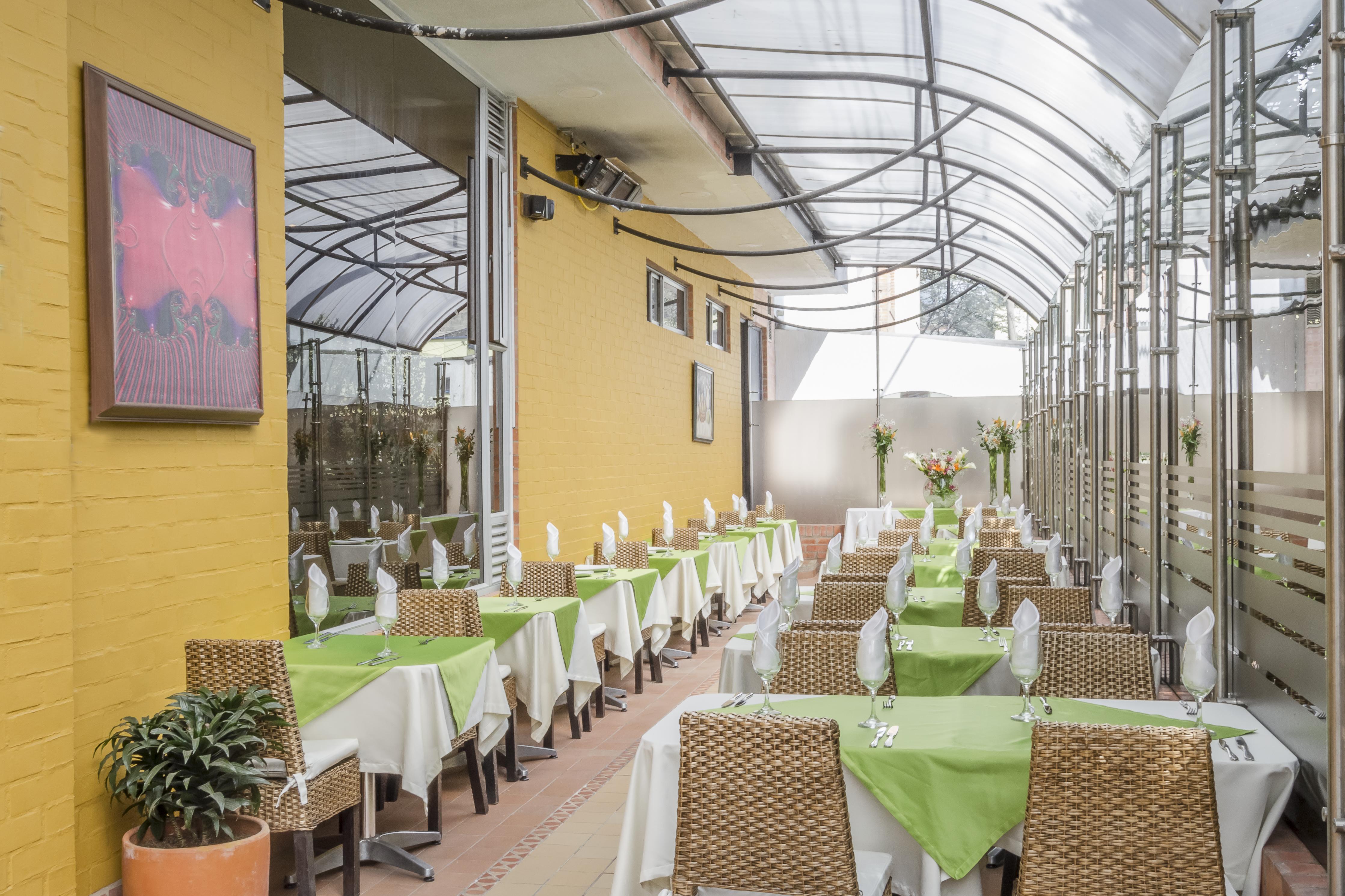 Hotel Regency Suites La Feria Bogota Exterior photo
