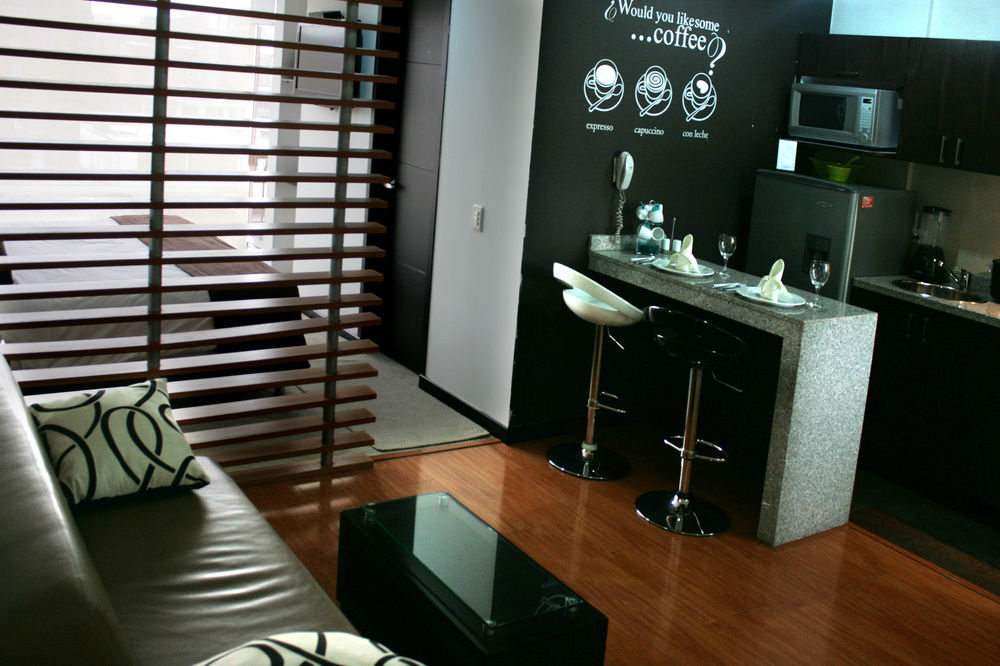 Hotel Regency Suites La Feria Bogota Exterior photo